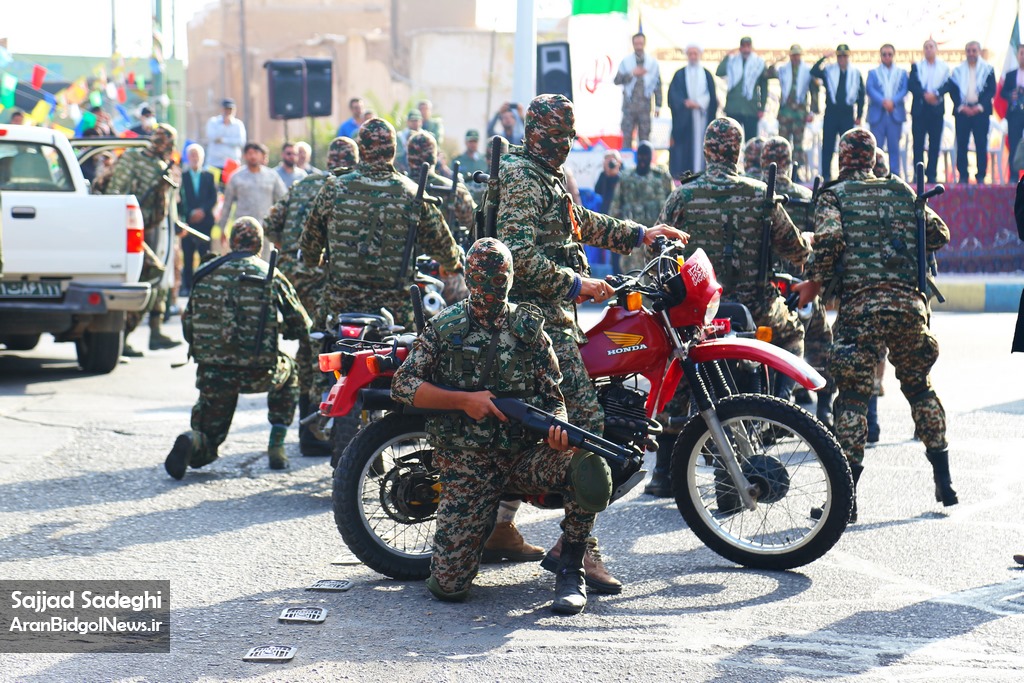 گزارش تصویری از راهپیمایی روز بسیج